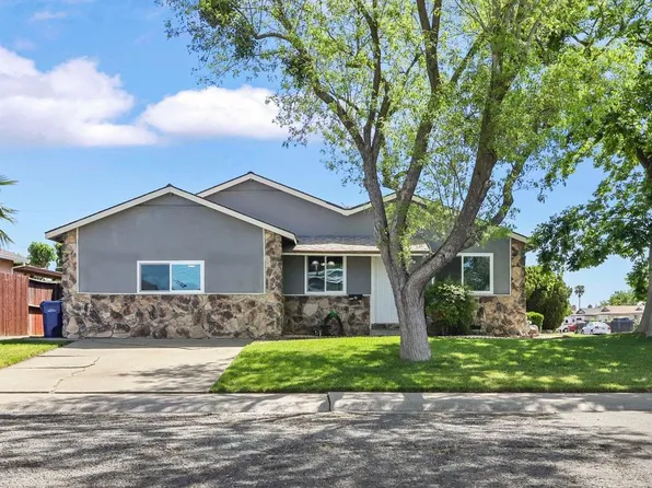 7391 Hayward Dr, Sacramento, CA 95828