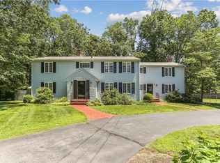 24 Lister Dr, Barrington, RI 02806