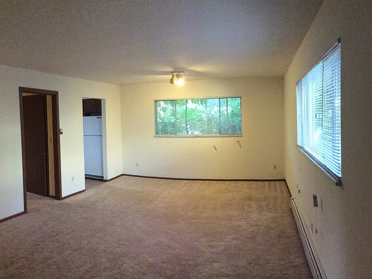 640 Arapahoe Avenue — Photo 3