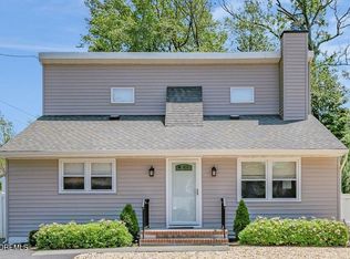 71 Pacific Ocean Dr, Brick, NJ 08723