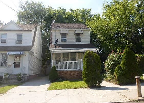 1st image of 9912 203rd St