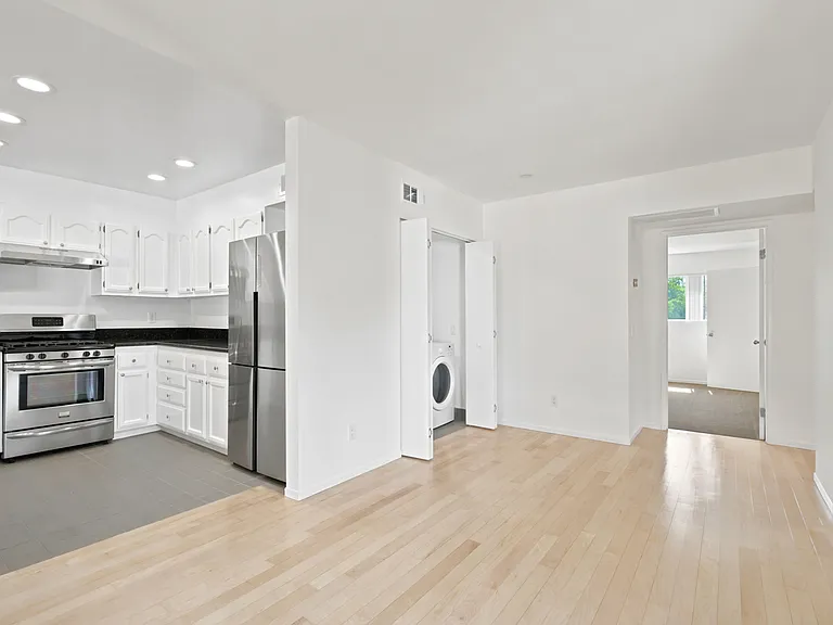 4111 Tujunga Ave #24 — Photo 4