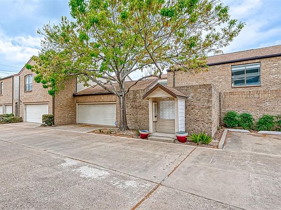 4th image of 2555 Bering Dr APT 26