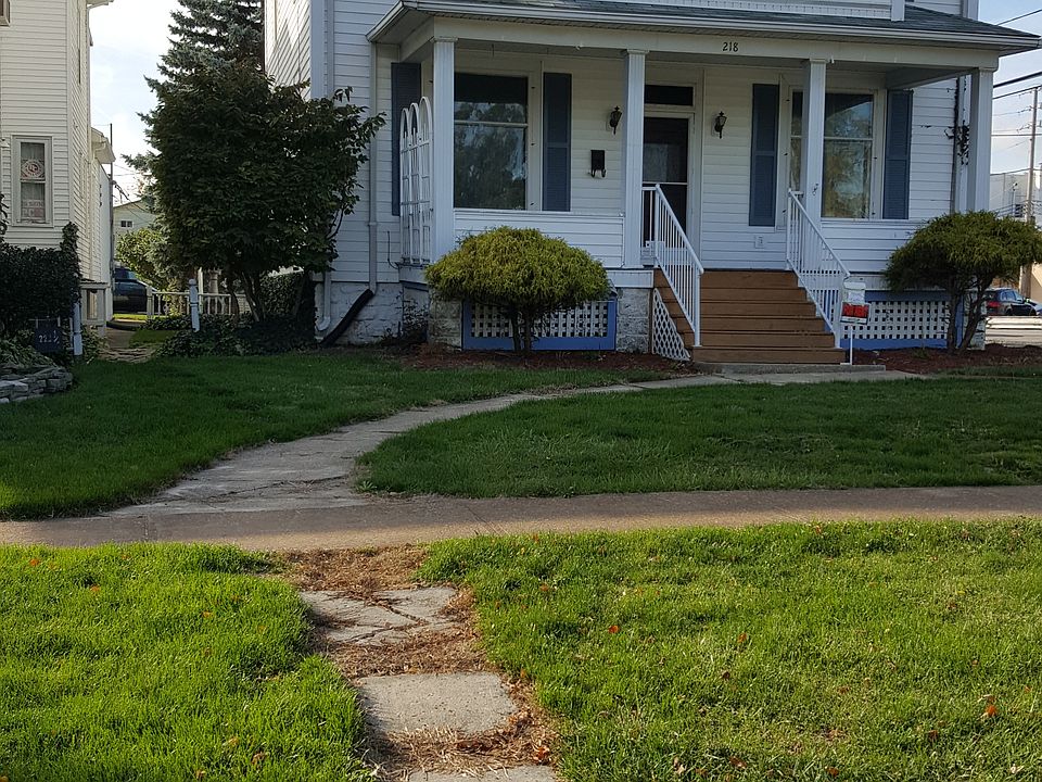 2nd image of 218 Jefferson St #A