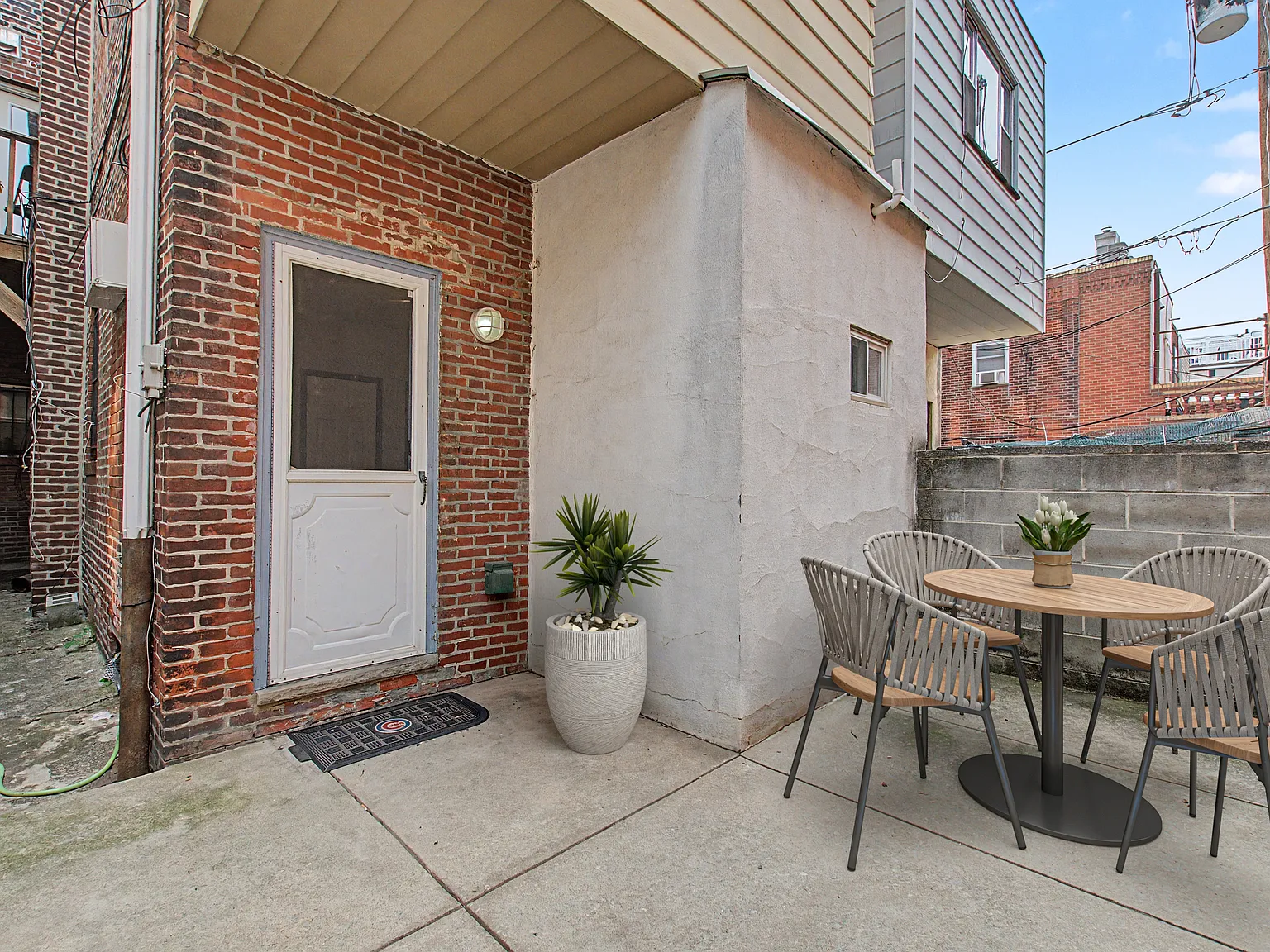 1425 Jackson Street - 1R — Photo 3