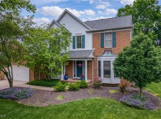3044 Alling Dr, Twinsburg, OH 44087