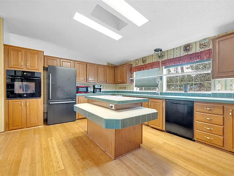 3636 Ryans Ln — Photo 21