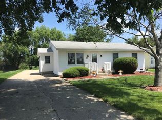 922 Page St, Kewanee, IL 61443