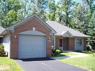 1st image of 21417 Archwood Cir #1