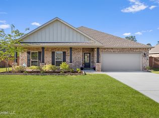 7089 Glen Eagle Dr, Biloxi, MS 39532