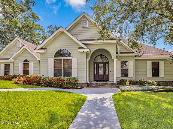 4th image of 3512 Celeste Ave