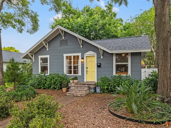 1205 14th St N, Saint Petersburg, FL 33705
