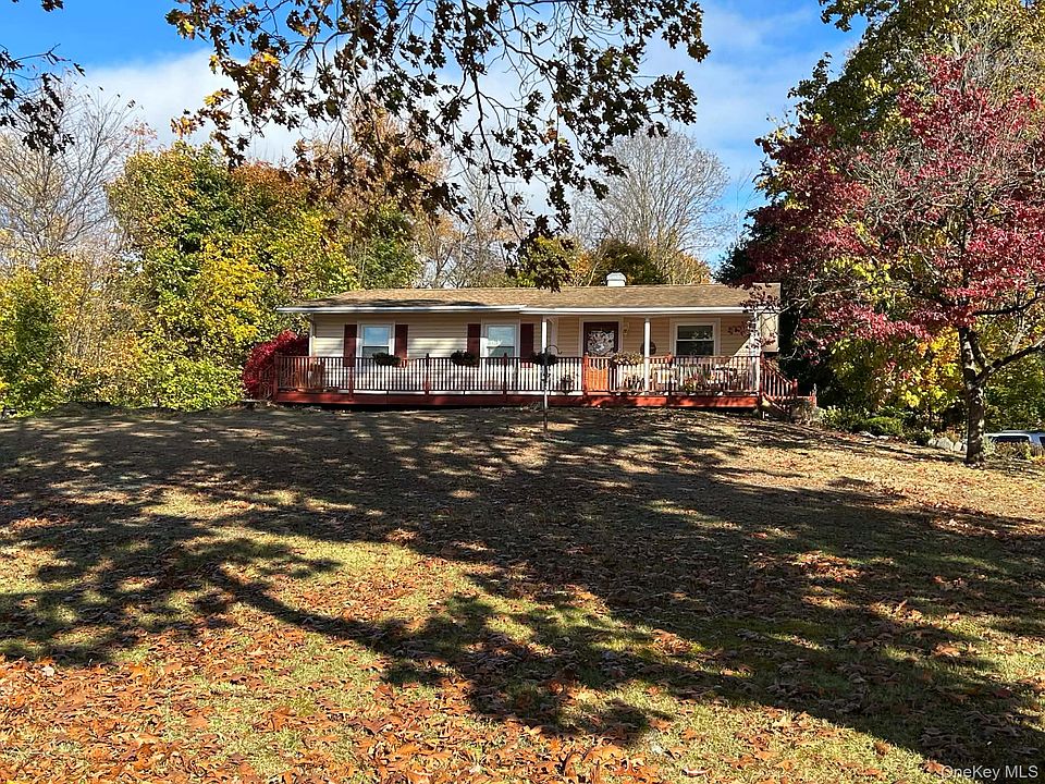 1st image of 9 Sycamore Drive