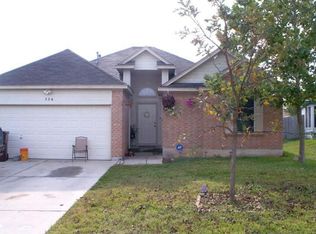 226 Sandhill Dr, Lockhart, TX 78644
