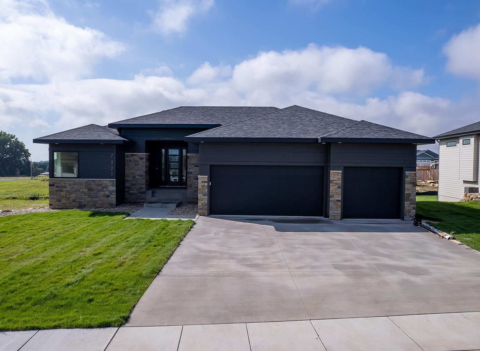 7321 E Twin Pines Ct, Sioux Falls, SD 57110 Zillow