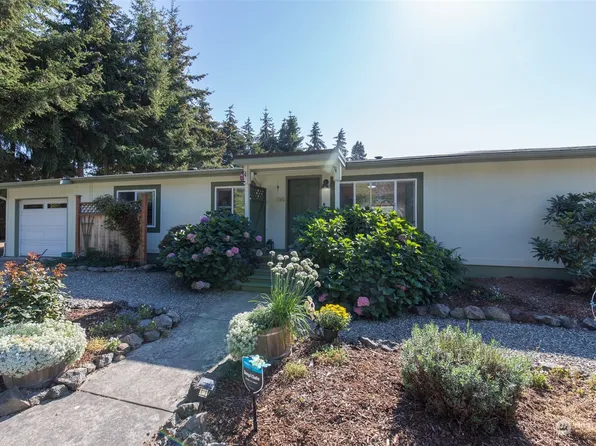 190 Frederick Drive, Sequim, WA 98382