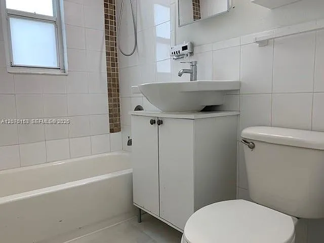7207 Bay Dr #23 — Photo 7