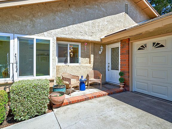 3rd image of 26127 Village 26