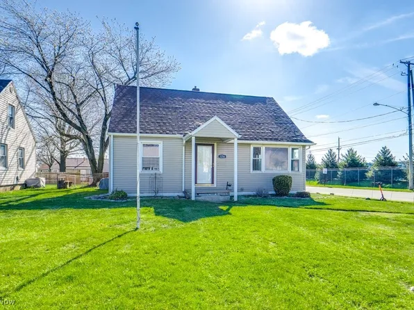 1256 Whipple Ave SW, Canton, OH 44710