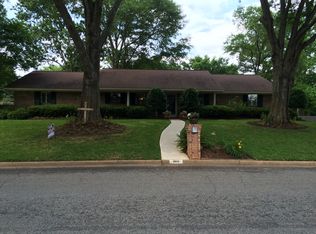 3932 Buckingham Dr, Nacogdoches, TX 75965