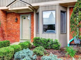 5513 Forest Lake Dr, Prospect, KY