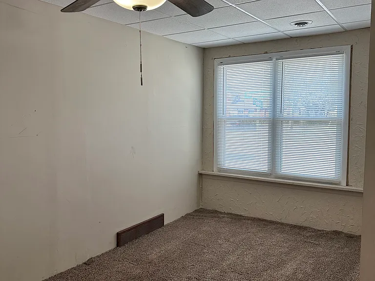 4651 Broadway #1 — Photo 1