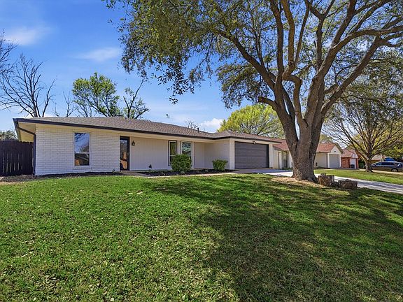 2nd image of 2211 Sierra Dr