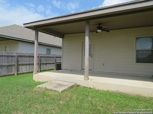 734 Saengerhalle Rd — Photo 13