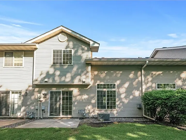 13784 Rose Dr — Photo 10