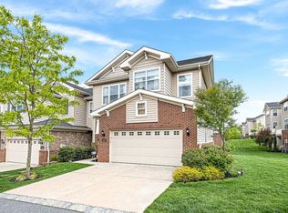 423 Elton Farm Cir, Glen Mills, PA 19342