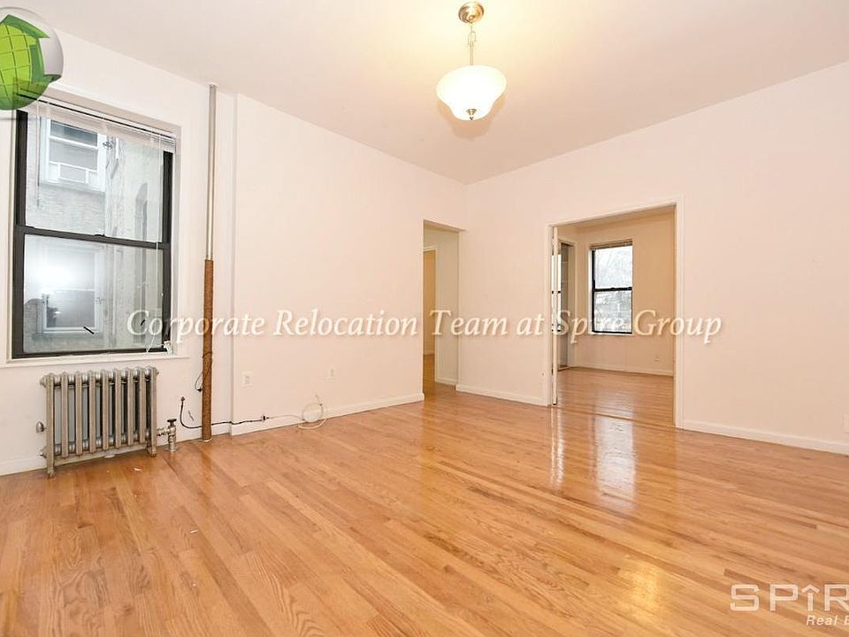 1st image of 2338 31st Ave APT 1R