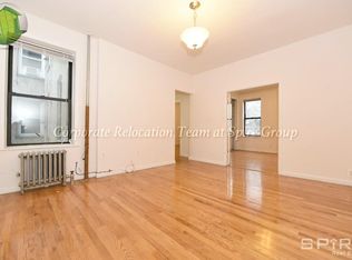 2338 31st Ave APT 1R, Astoria, NY 11106
