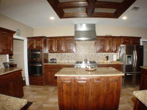 4th image of 5545 E Marigold St