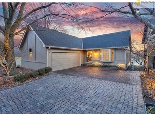 4814 NE Pebble Beach St, Lees Summit, MO 64064