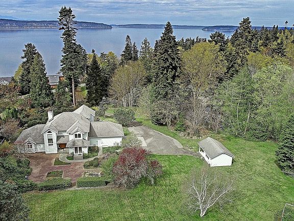 3rd image of 4193 S Camano Drive