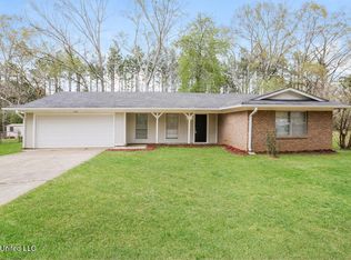 622 Chelsea Dr, Jackson, MS 39212