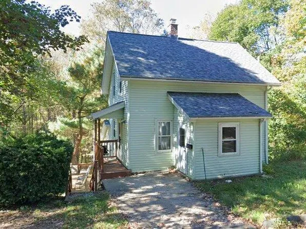 44 Maplewood Street, Waterbury, CT 06708