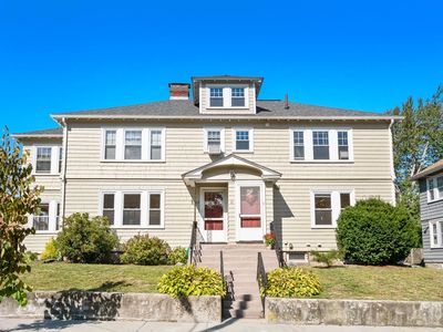 21-23 Noble St, West Newton, MA, 02465