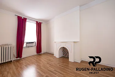 Rented by R New York