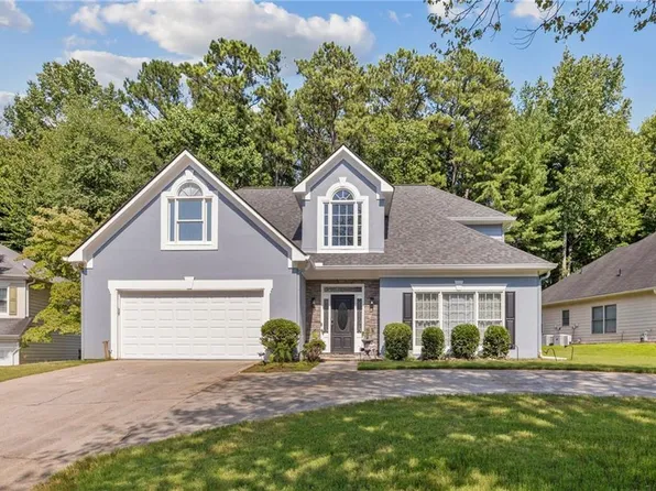 255 Nesbit Entry Dr, Roswell, GA 30076