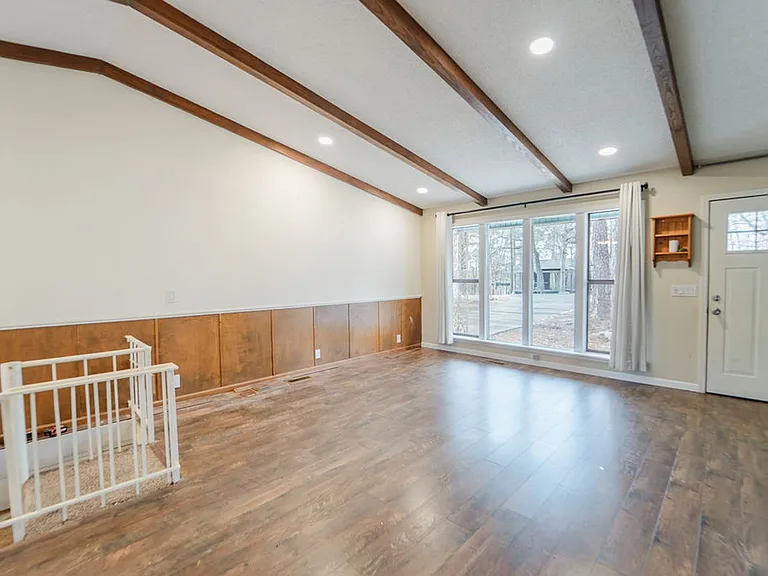 68 Sierra Dr — Photo 5