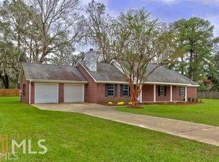 15 Plantation Dr, Guyton, GA 31312