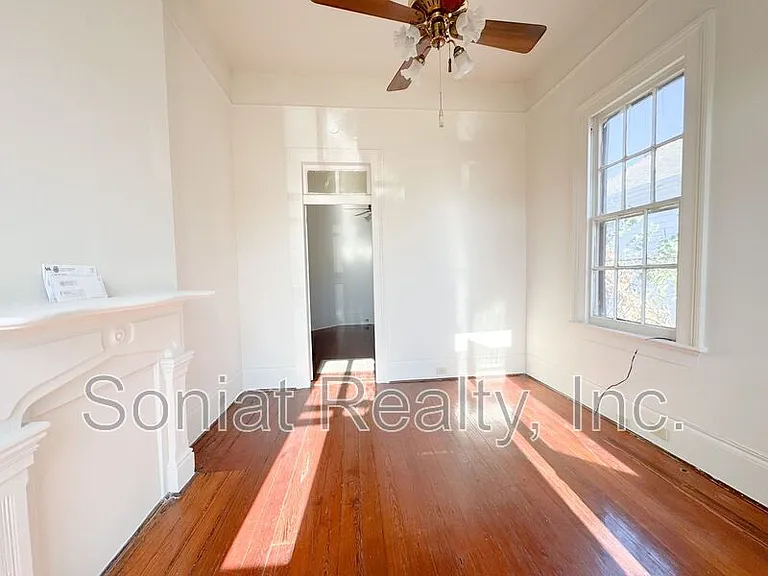 2657 Ursulines Ave — Photo 11