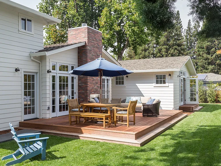 San Mateo Dr — Photo 11