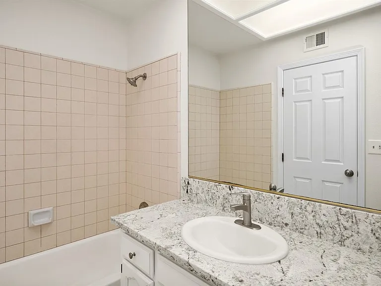4337 W Palo Alto Ave — Photo 20
