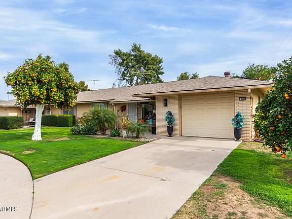 3rd image of 9001 N 109TH Drive