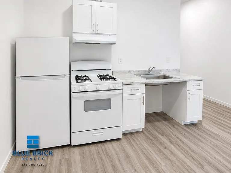 10501 Wilmington Ave #108 — Photo 2
