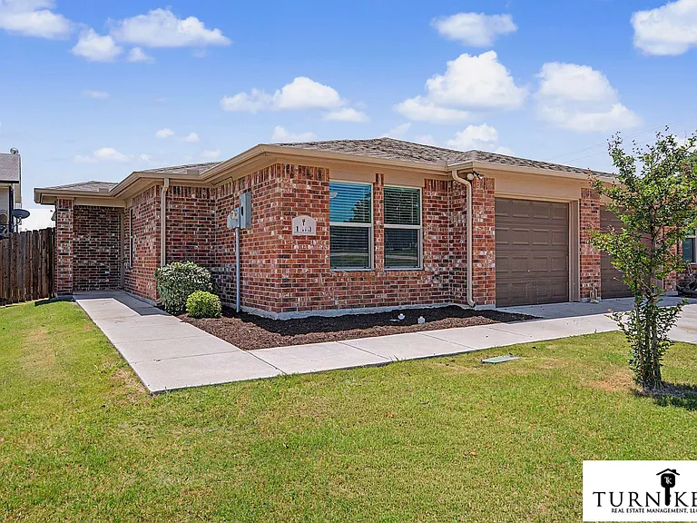 1324-1328 White Sand Dr — Photo 23