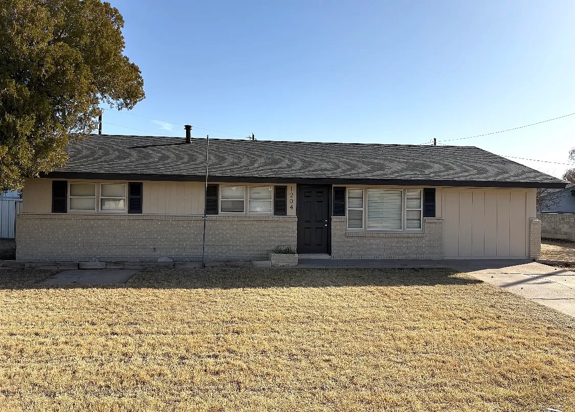 Building Photo - 1204 N 16th St