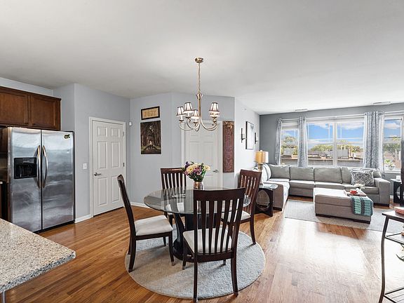 5th image of 6436 Roosevelt Rd APT 410